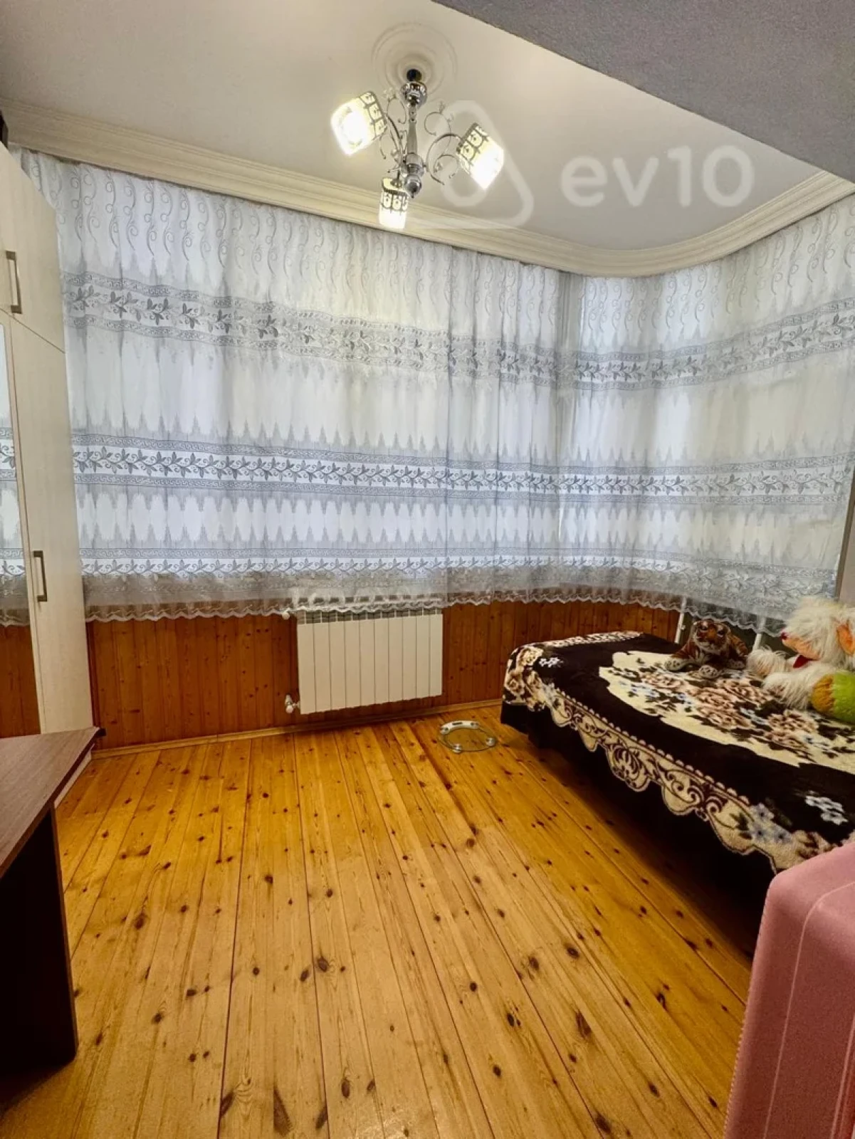 Kirayə verilir 2 otaqlı yeni tikili 60 m²