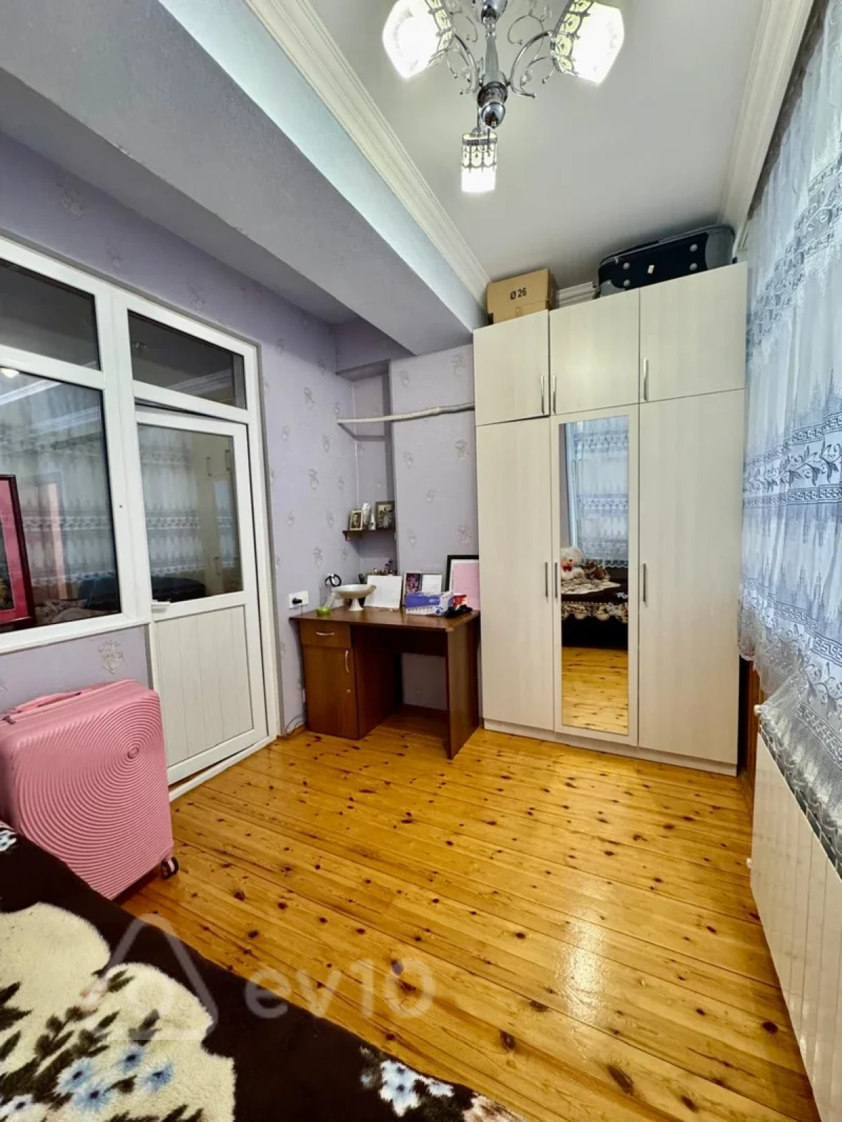 Kirayə verilir 2 otaqlı yeni tikili 60 m²