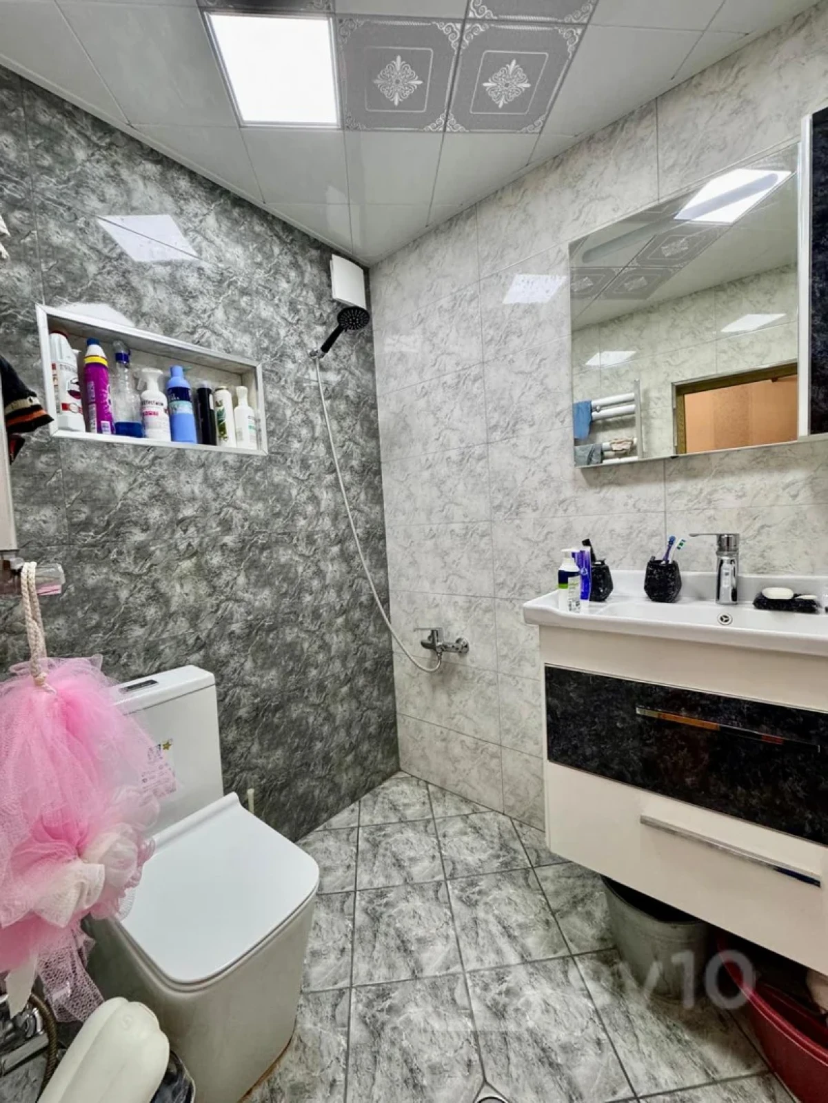 Kirayə verilir 2 otaqlı yeni tikili 60 m²