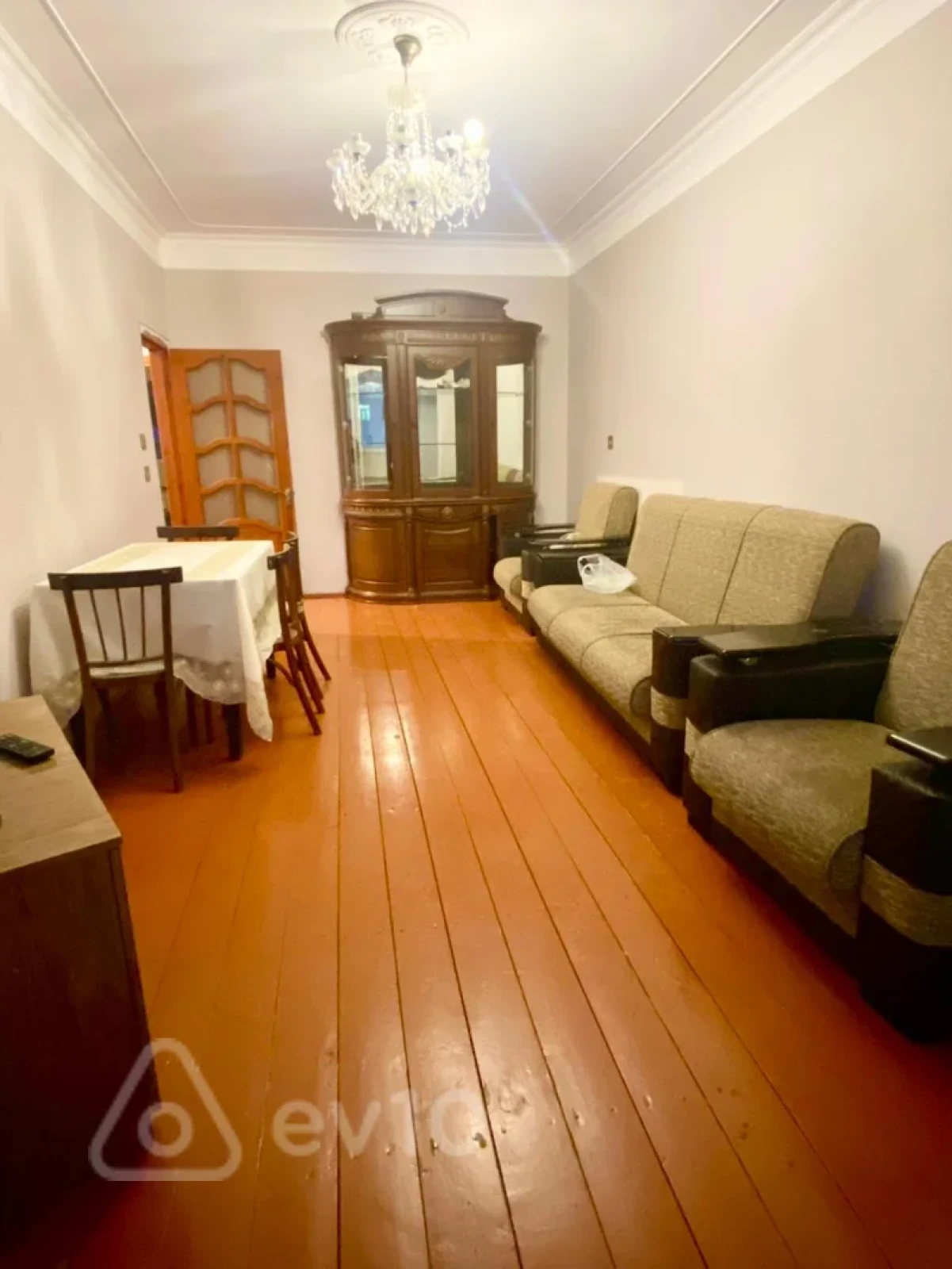 Kirayə verilir 3 otaqlı köhnə tikili 75 m²