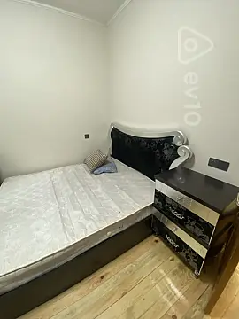 Kirayə verilir 2 otaqlı həyət evi 45 m²