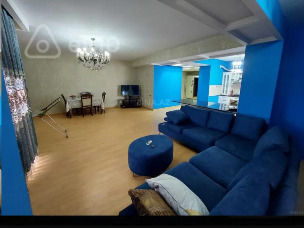 Kirayə verilir 4 otaqlı yeni tikili 156 m²