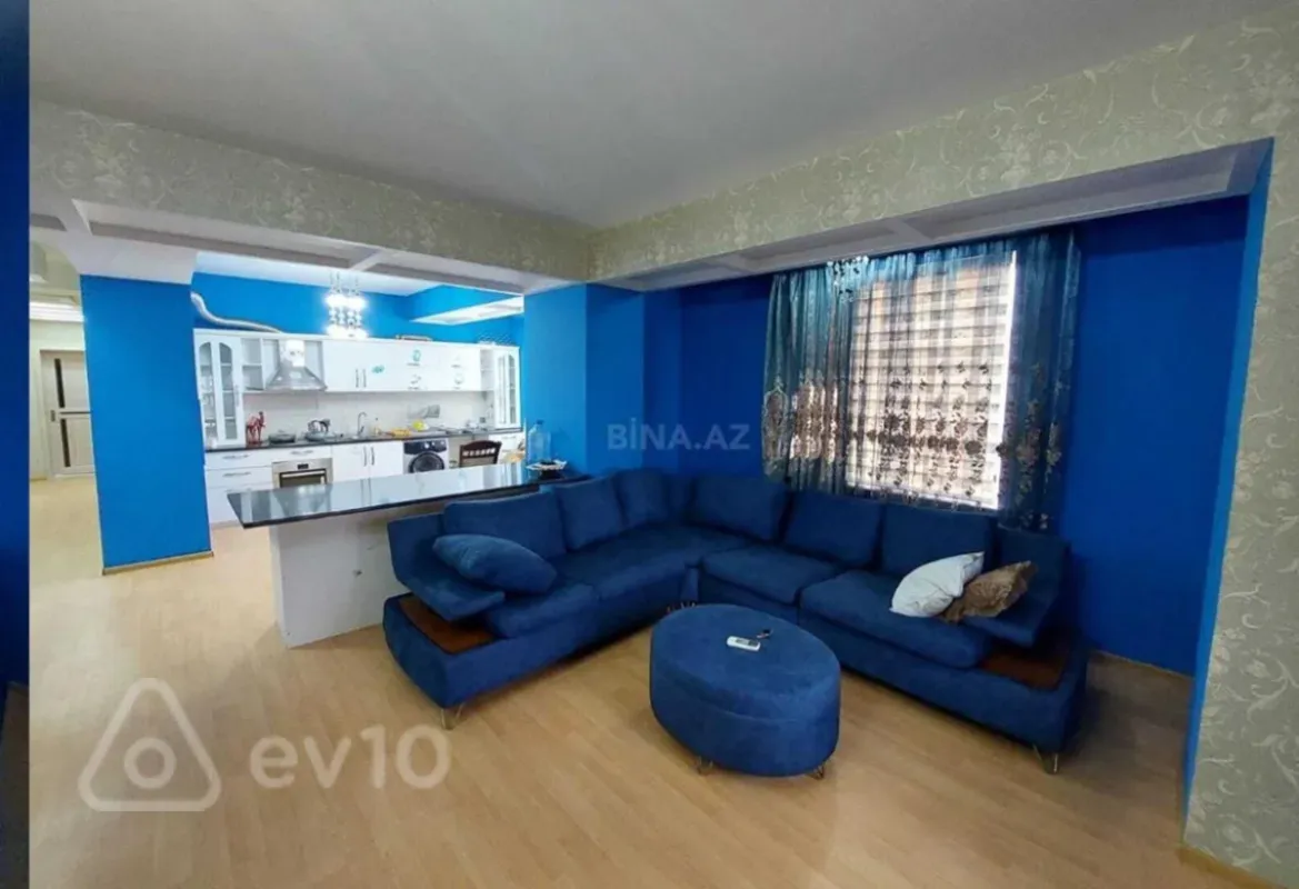 Kirayə verilir 4 otaqlı yeni tikili 156 m²