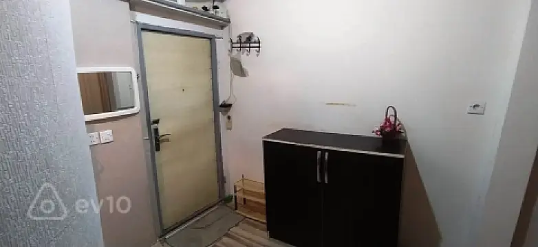 Kirayə verilir 1 otaqlı köhnə tikili 30 m²