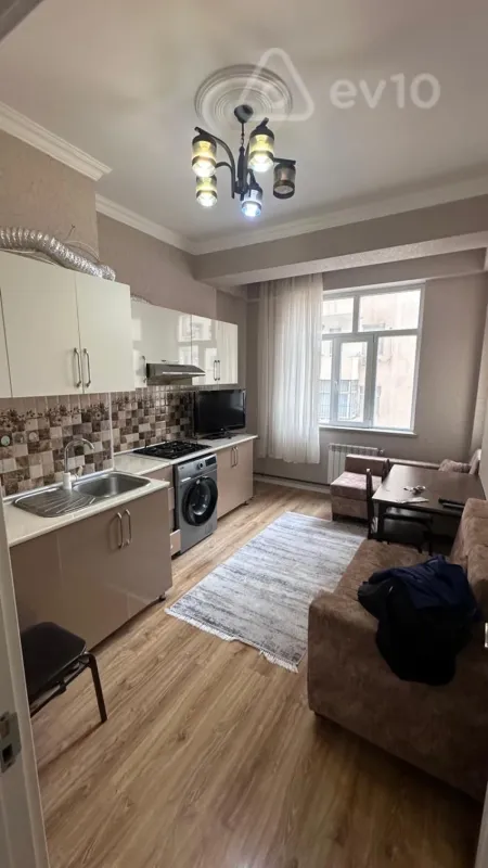 Kirayə verilir 2 otaqlı yeni tikili 45 m²