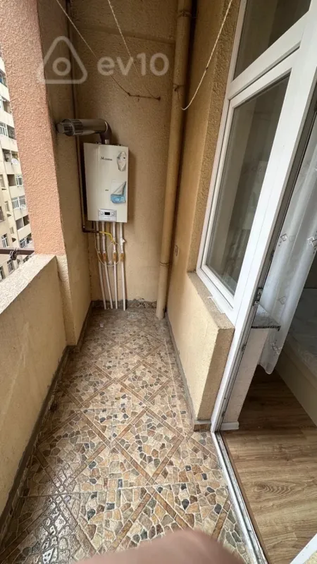 Kirayə verilir 2 otaqlı yeni tikili 45 m²