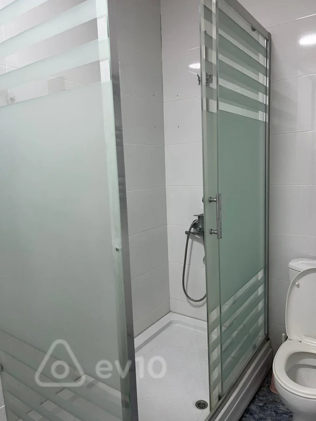 Kirayə verilir 2 otaqlı yeni tikili 40 m²