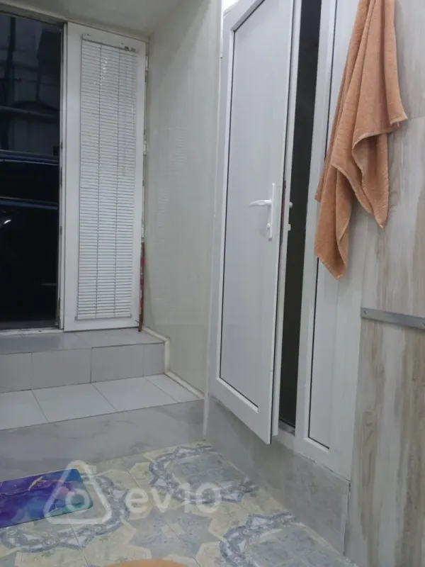 Kirayə verilir 1 otaqlı köhnə tikili 18 m²