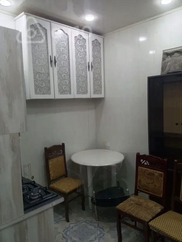 Kirayə verilir 1 otaqlı köhnə tikili 18 m²