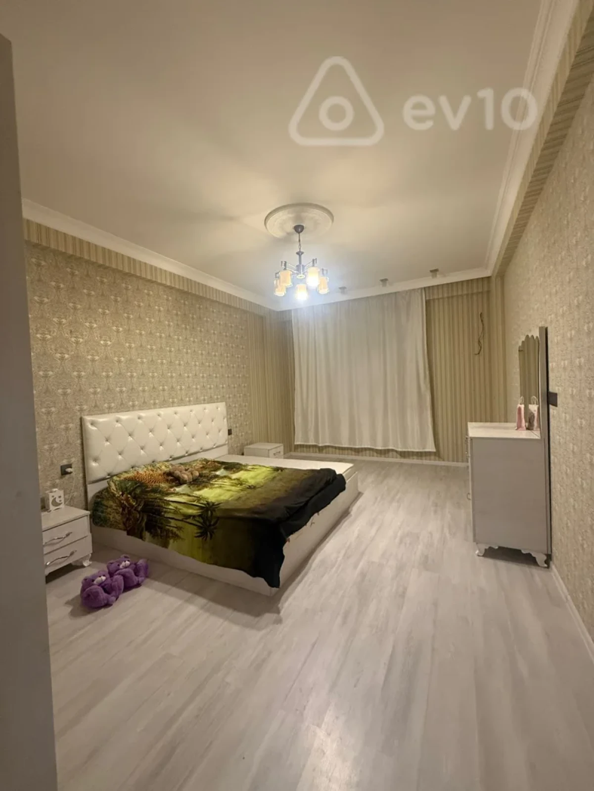 Kirayə verilir 2 otaqlı yeni tikili 60 m²