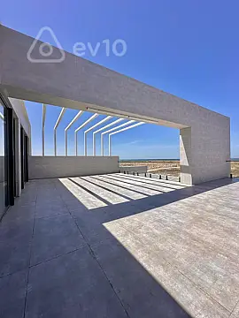 Satılır 6 otaqlı həyət evi 450 m²