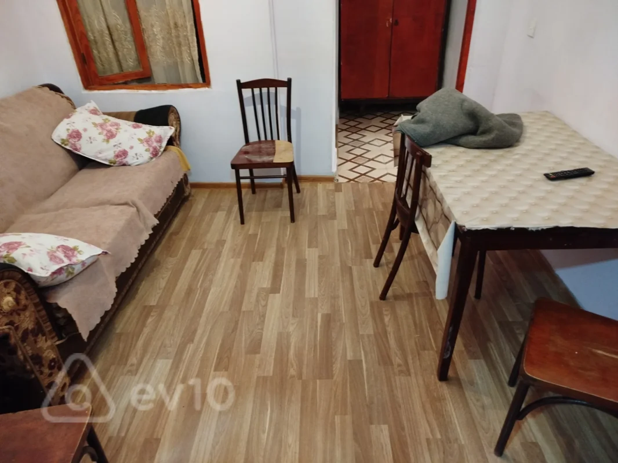 Kirayə verilir 2 otaqlı köhnə tikili 30 m²
