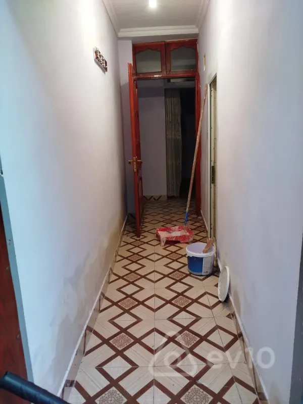 Kirayə verilir 2 otaqlı köhnə tikili 30 m²