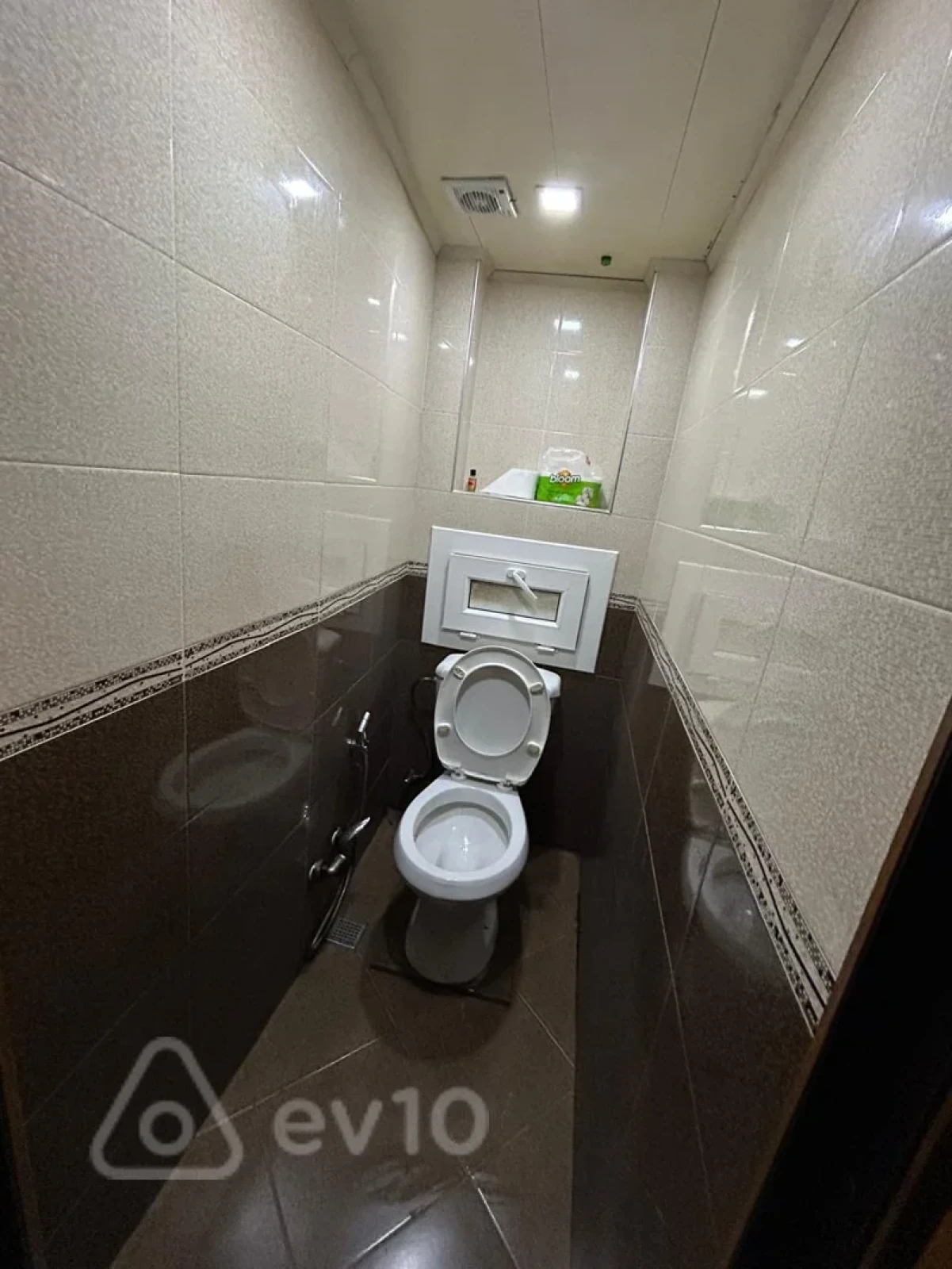 Kirayə verilir 3 otaqlı köhnə tikili 100 m²