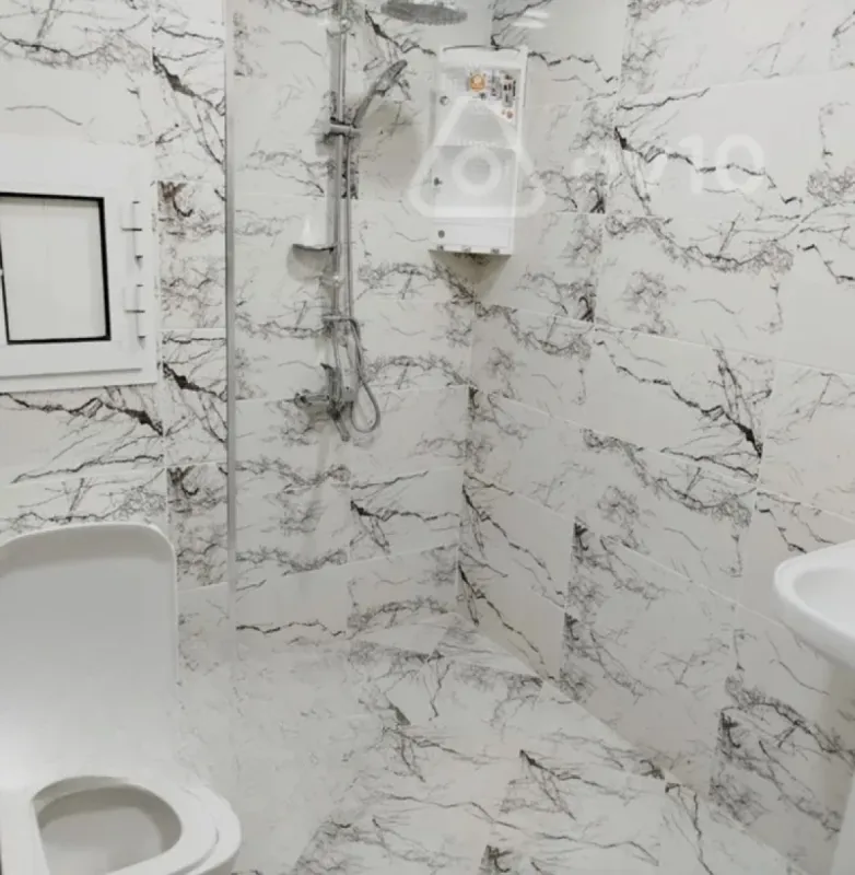 Kirayə verilir 1 otaqlı köhnə tikili 40 m²