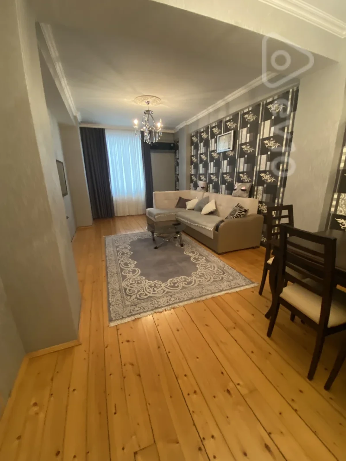 Kirayə verilir 2 otaqlı yeni tikili 65 m²
