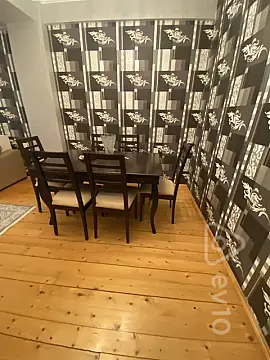 Kirayə verilir 2 otaqlı yeni tikili 65 m²