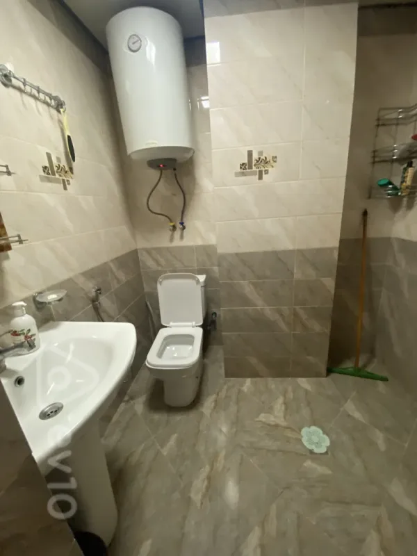 Kirayə verilir 2 otaqlı yeni tikili 65 m²