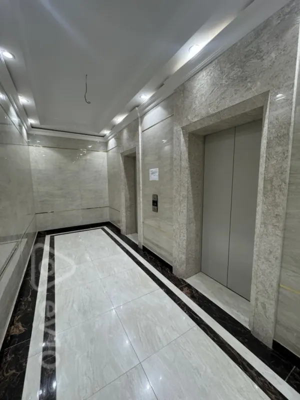 Kirayə verilir 2 otaqlı yeni tikili 70 m²