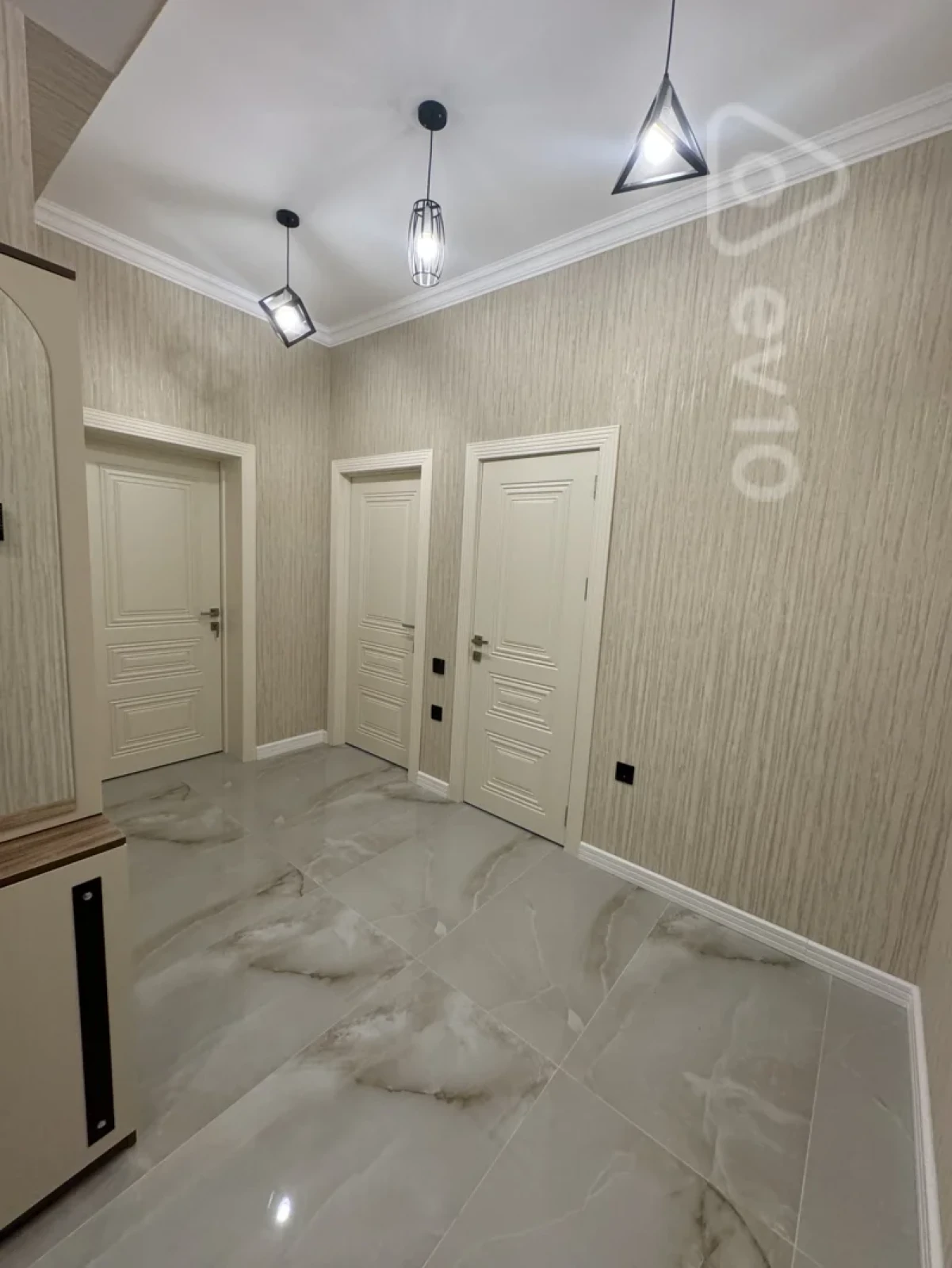 Kirayə verilir 2 otaqlı yeni tikili 70 m²