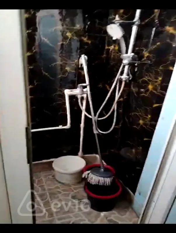 Kirayə verilir 1 otaqlı köhnə tikili 39 m²