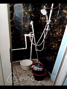 Kirayə verilir 1 otaqlı köhnə tikili 39 m²