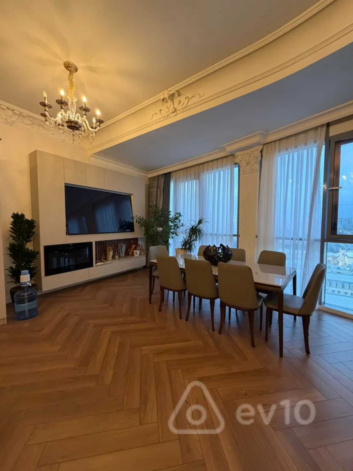 Satılır 3 otaqlı yeni tikili 165 m²