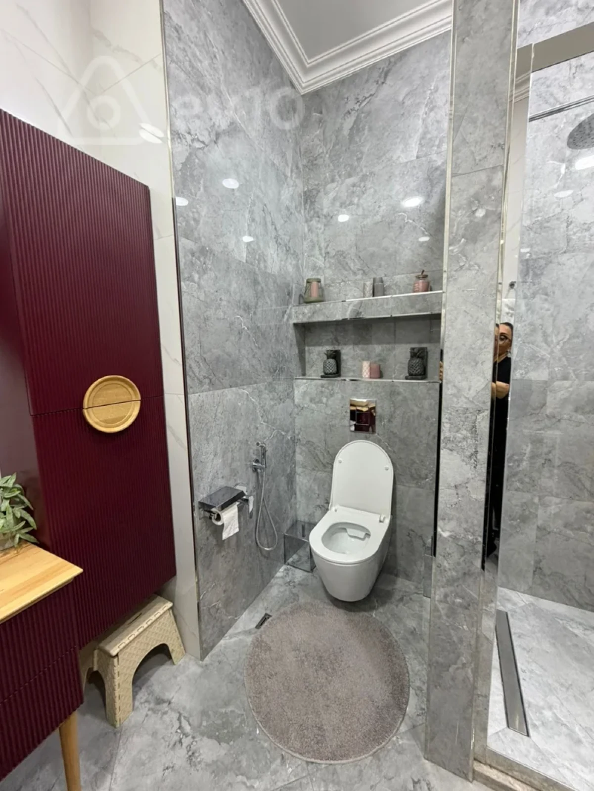 Satılır 3 otaqlı yeni tikili 165 m²
