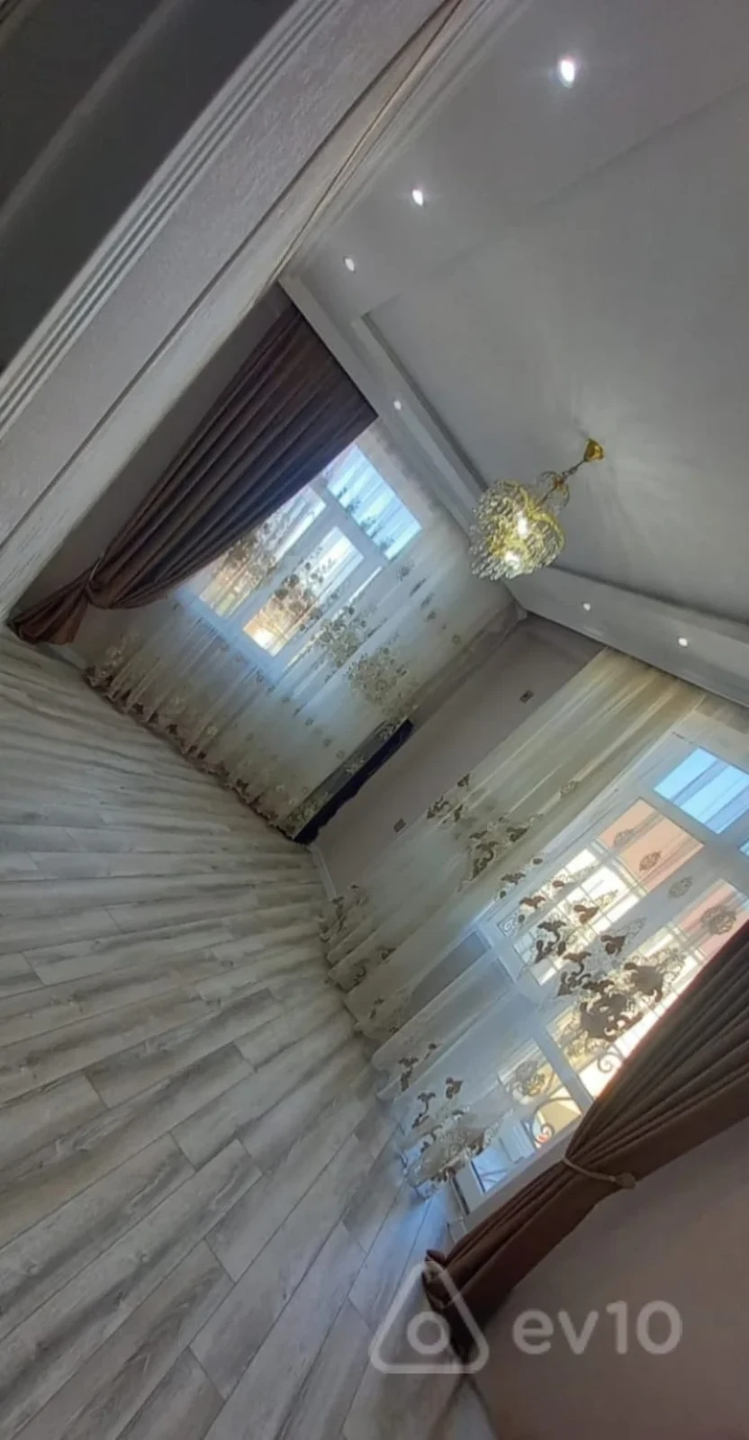 Kirayə verilir 3 otaqlı yeni tikili 80 m²