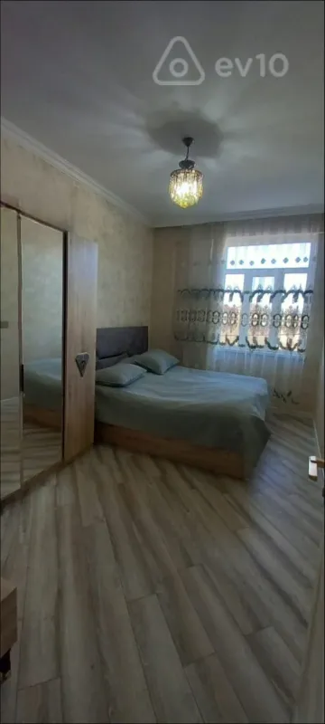 Kirayə verilir 3 otaqlı yeni tikili 80 m²