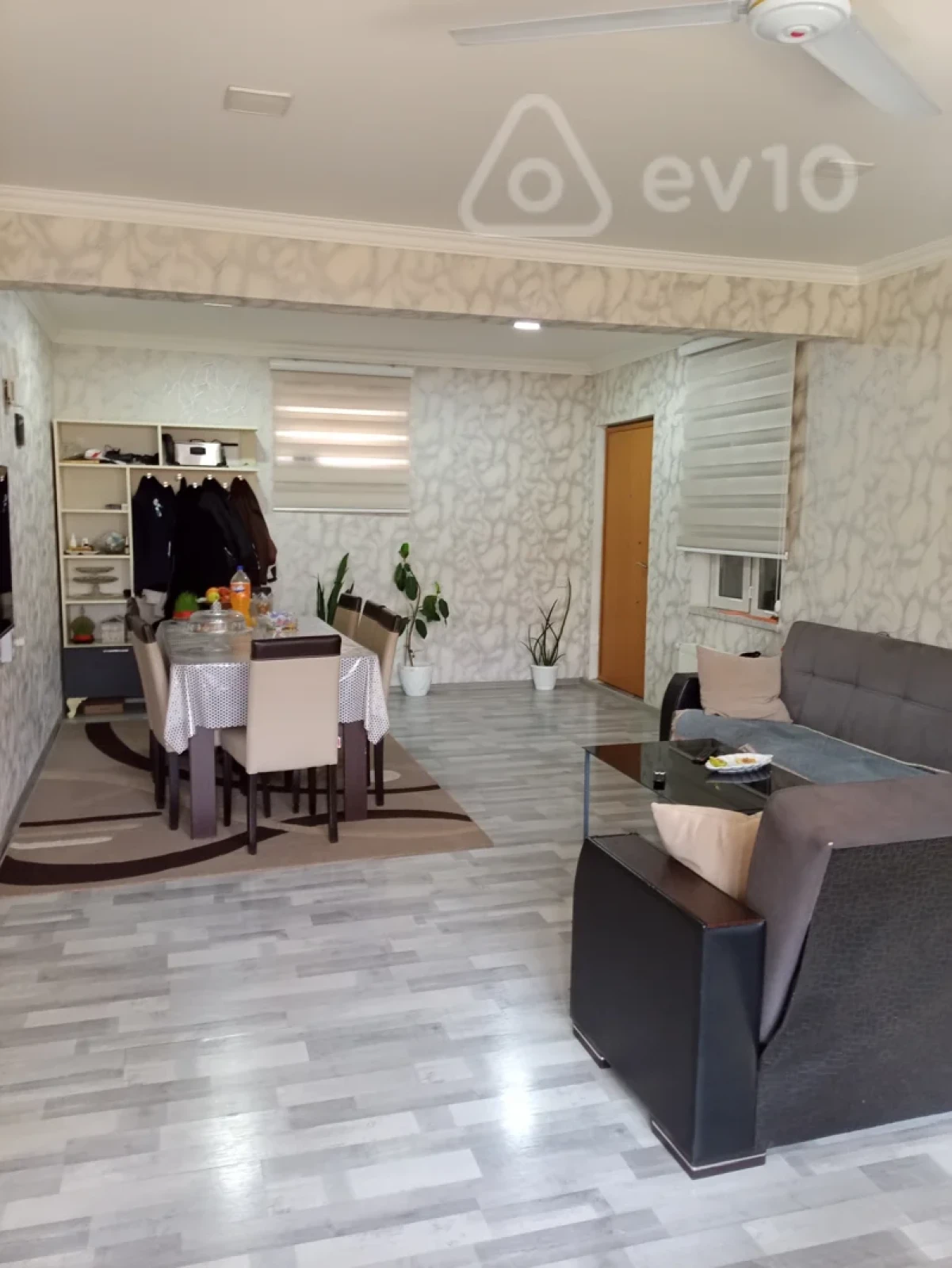 Satılır 5 otaqlı həyət evi 150 m²