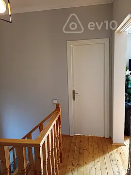 Satılır 5 otaqlı həyət evi 150 m²