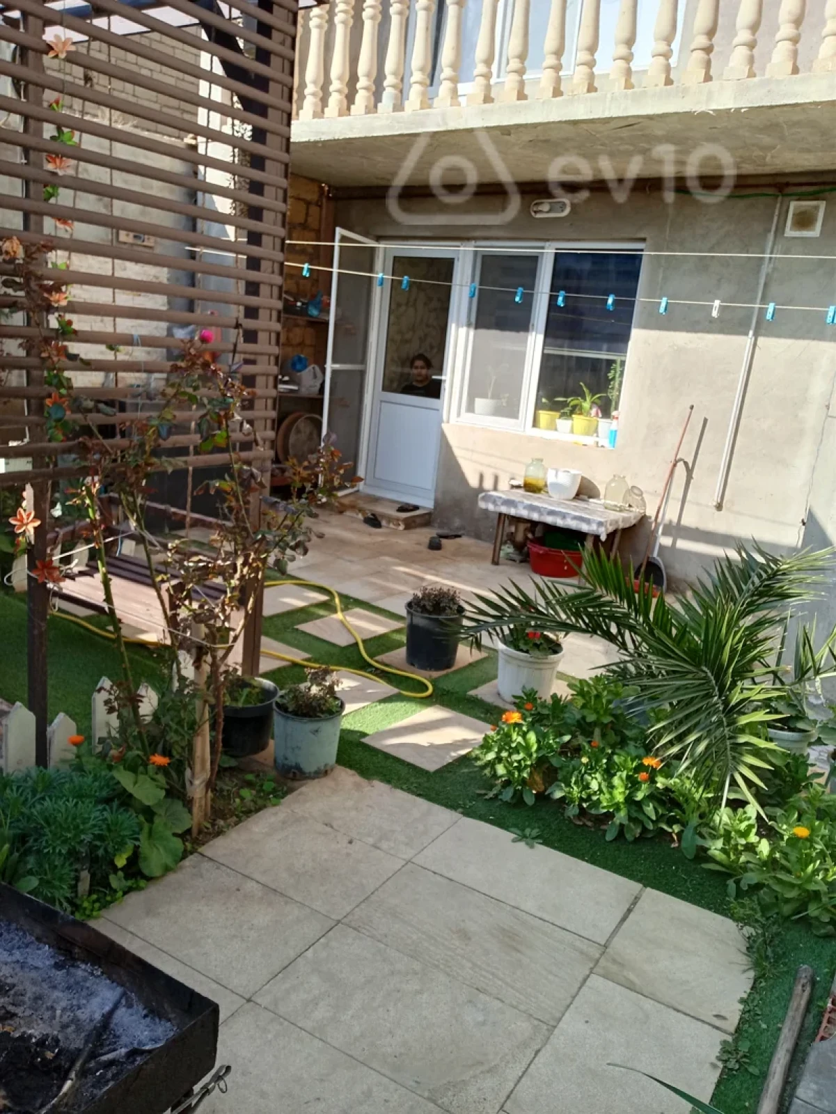 Satılır 5 otaqlı həyət evi 150 m²