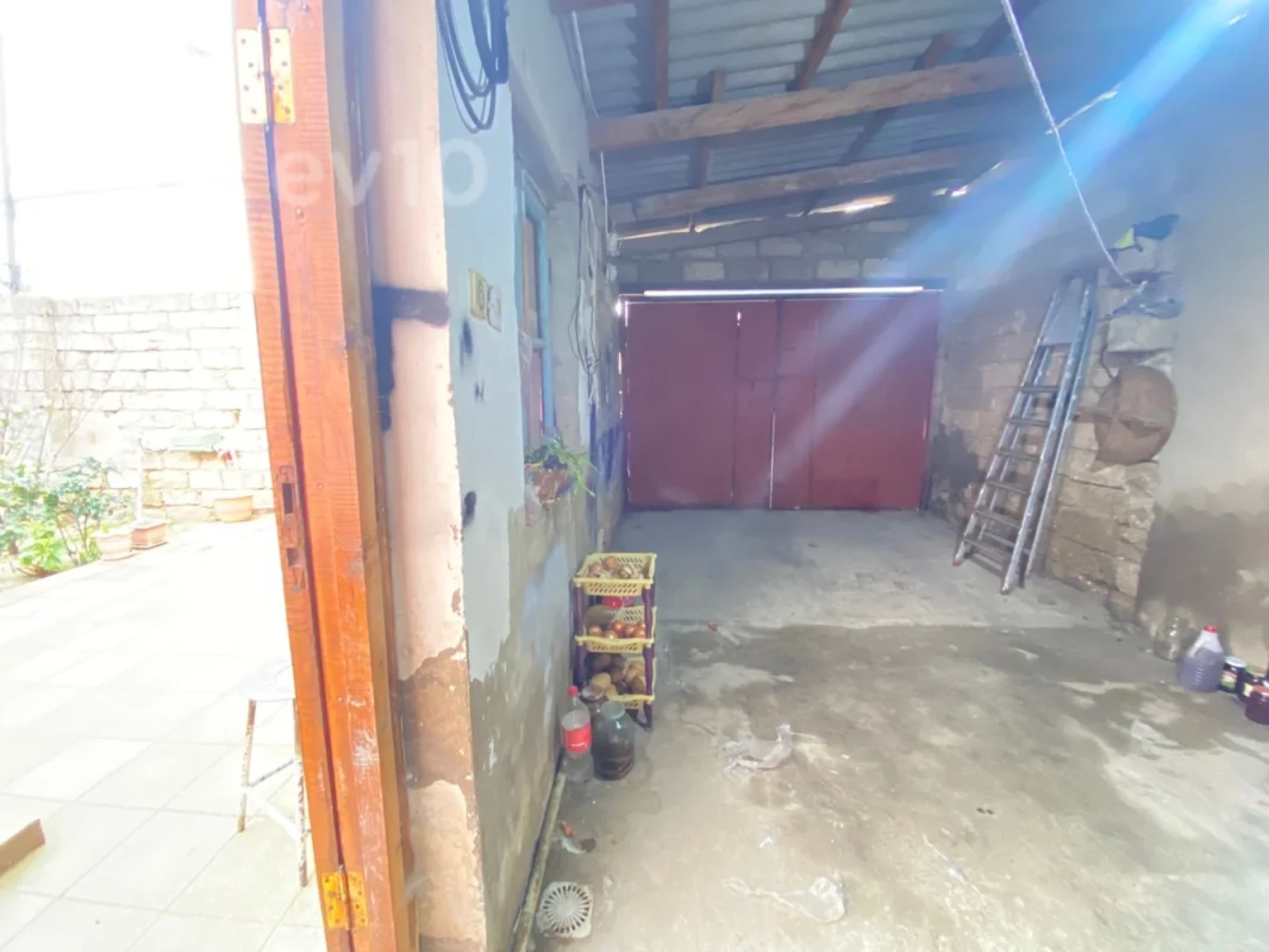 Satılır 3 otaqlı həyət evi 100 m²