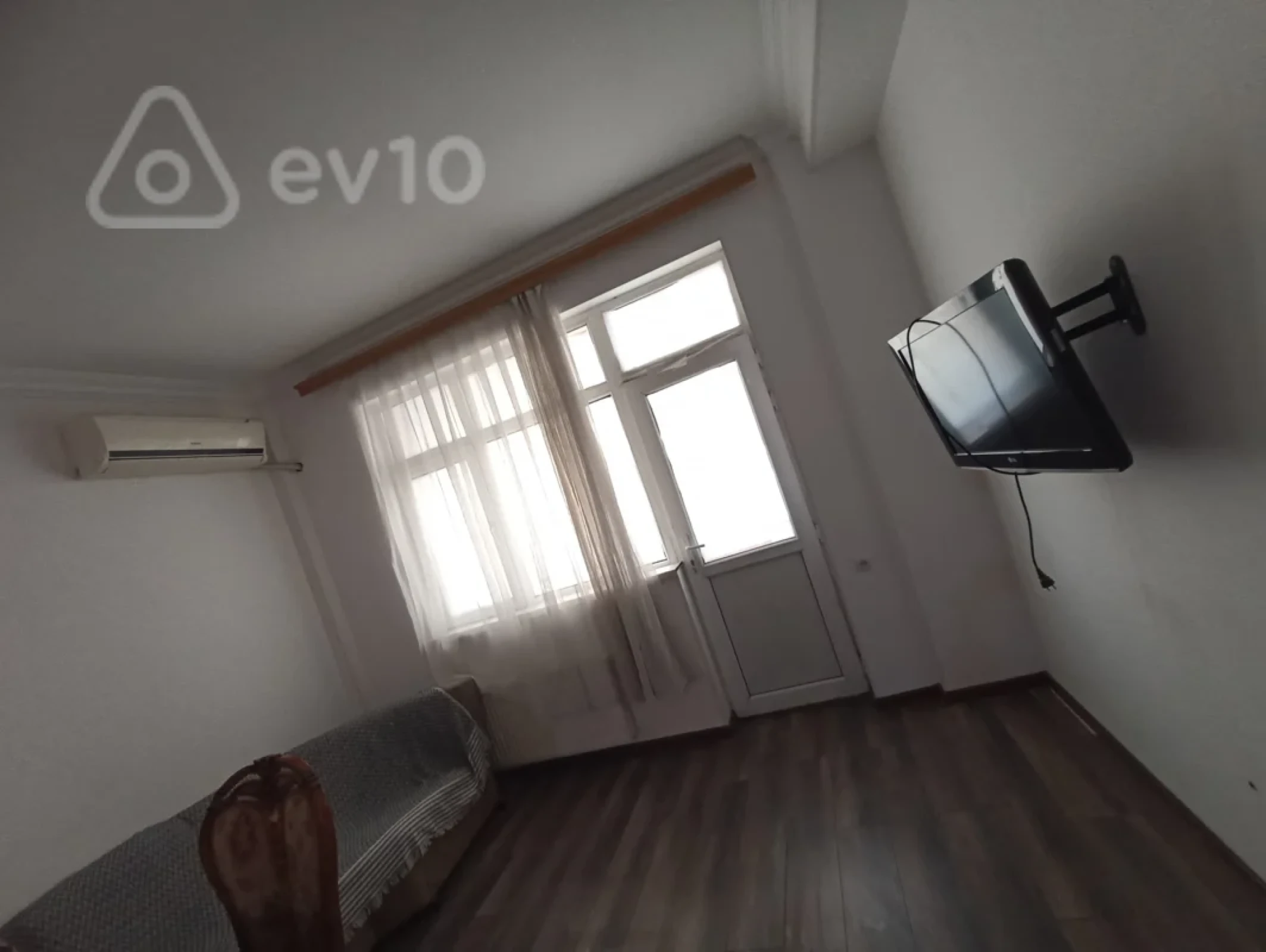 Kirayə verilir 2 otaqlı yeni tikili 60 m²