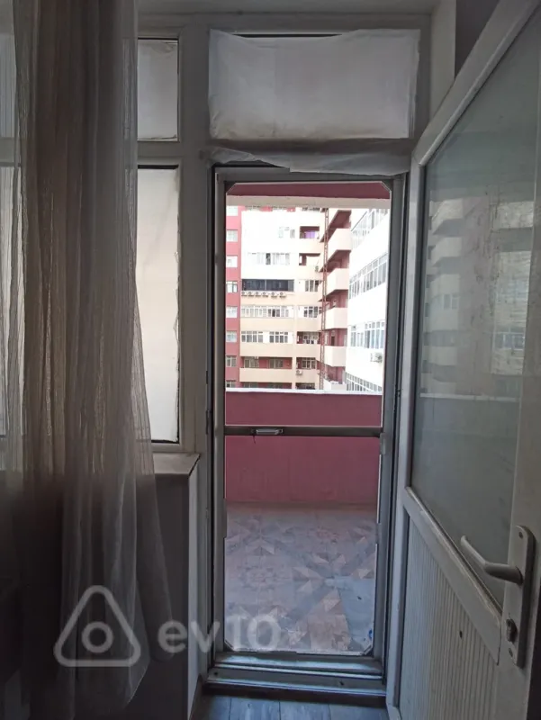 Kirayə verilir 2 otaqlı yeni tikili 60 m²