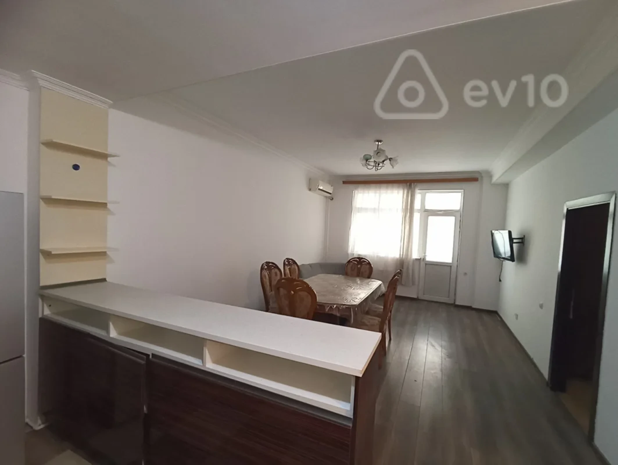 Kirayə verilir 2 otaqlı yeni tikili 60 m²