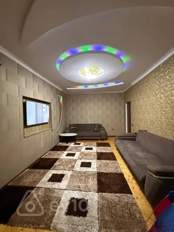 Satılır 2 otaqlı yeni tikili 70 m²