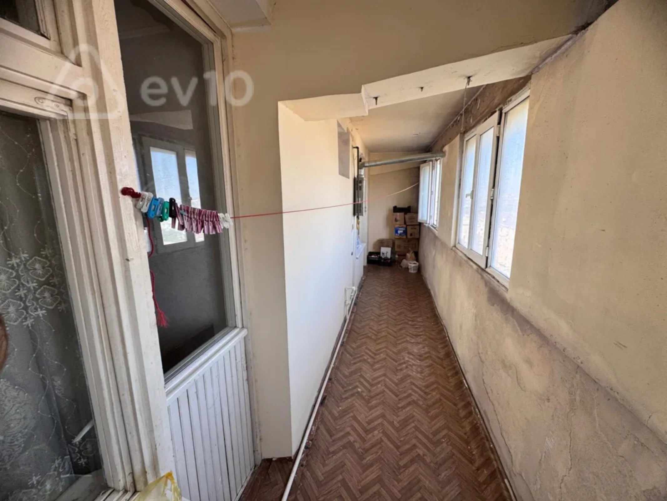 Satılır 3 otaqlı köhnə tikili 90 m²