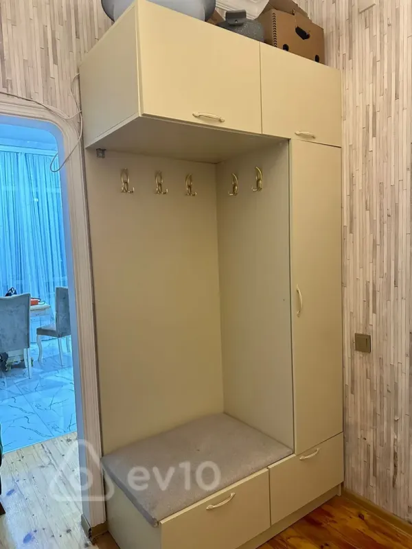 Kirayə verilir 2 otaqlı yeni tikili 72 m²