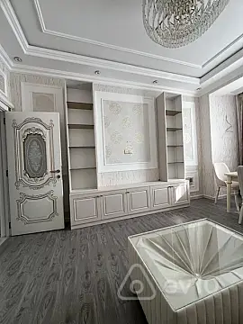 Kirayə verilir 2 otaqlı yeni tikili 80 m²