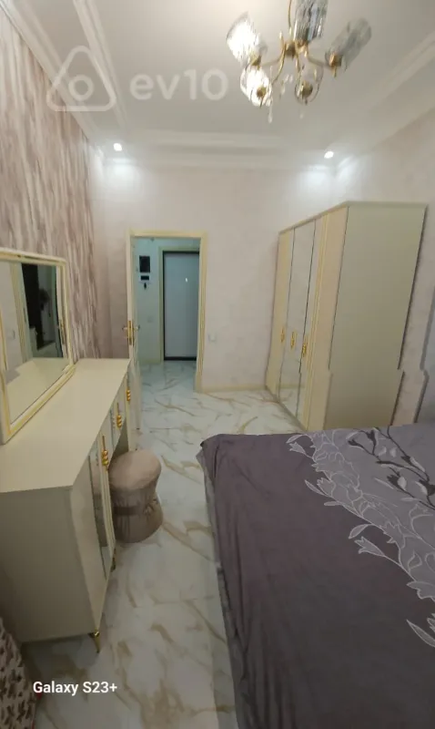 Kirayə verilir 2 otaqlı yeni tikili 62 m²