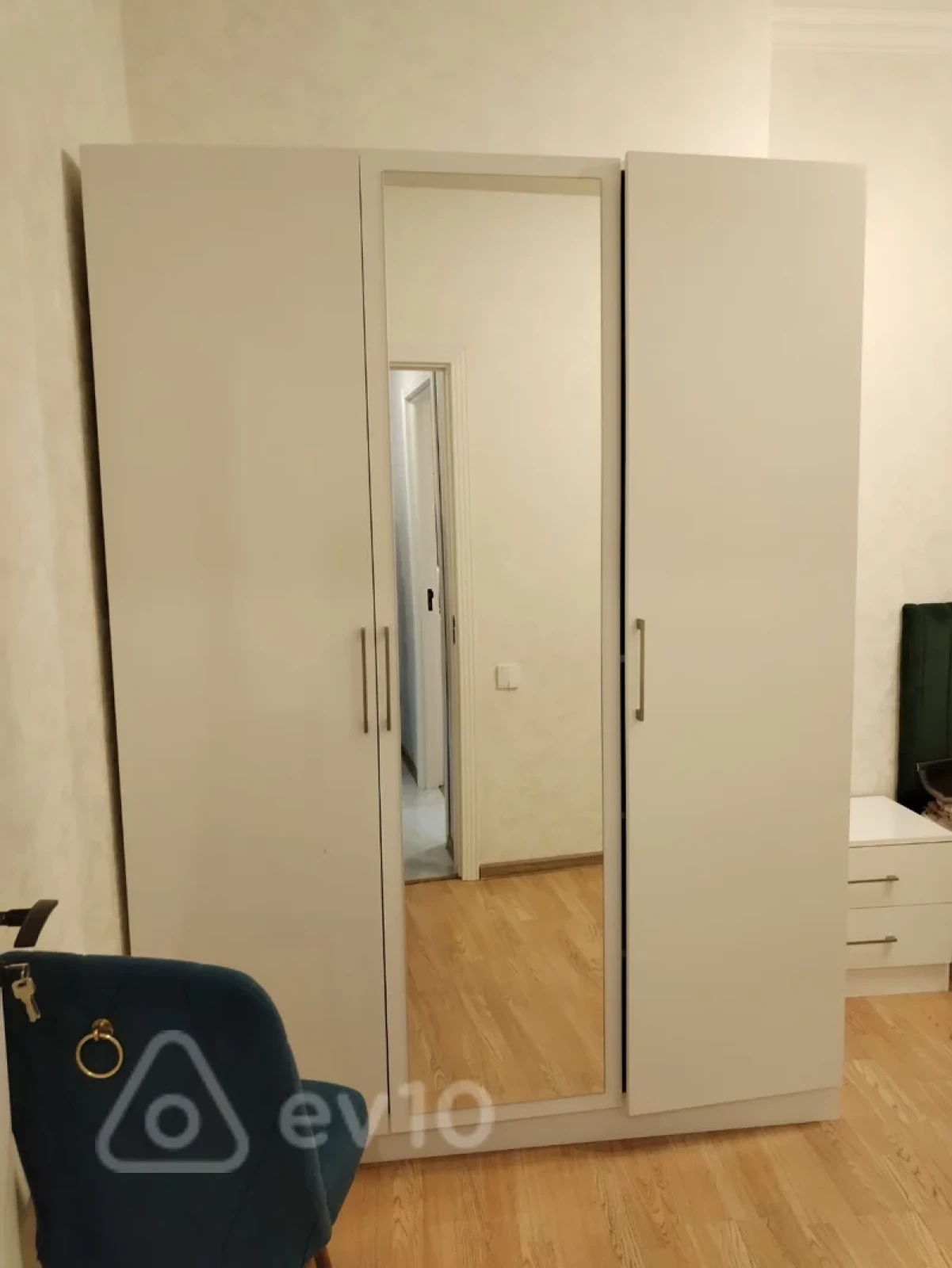 Kirayə verilir 2 otaqlı yeni tikili 65 m²