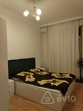 Kirayə verilir 2 otaqlı yeni tikili 65 m²