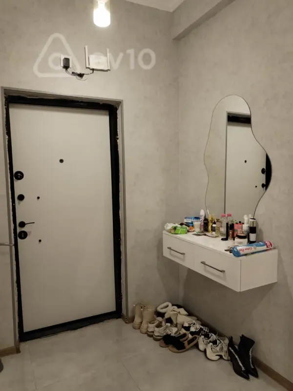 Kirayə verilir 2 otaqlı yeni tikili 65 m²