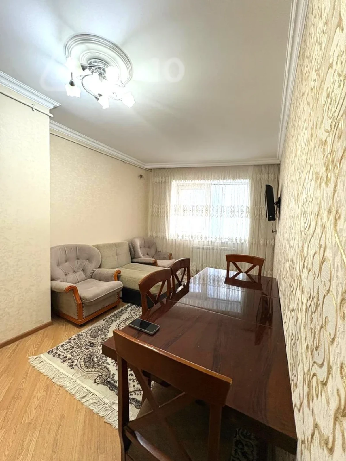 Kirayə verilir 2 otaqlı yeni tikili 69 m²