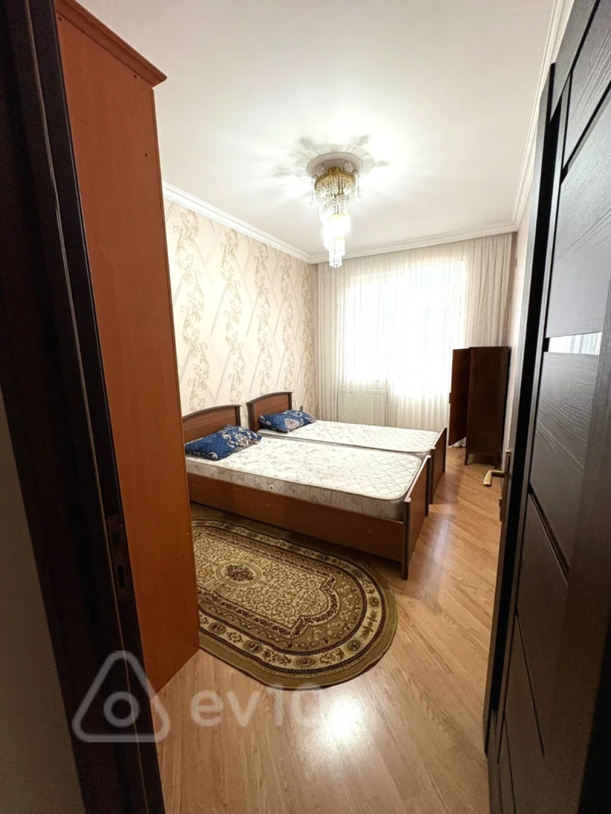 Kirayə verilir 2 otaqlı yeni tikili 69 m²