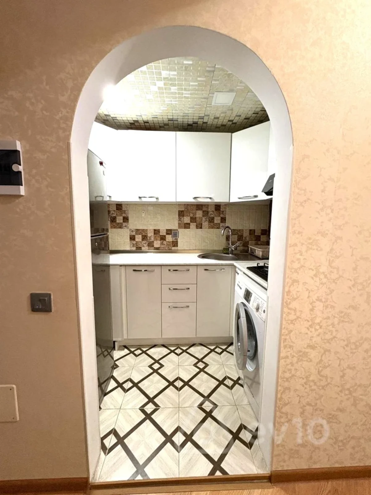 Kirayə verilir 2 otaqlı yeni tikili 69 m²