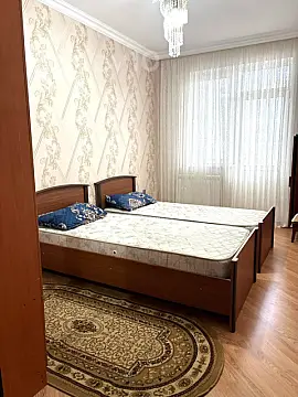Kirayə verilir 2 otaqlı yeni tikili 69 m²