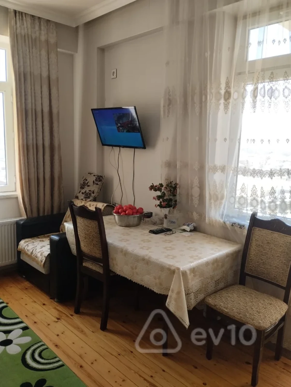 Kirayə verilir 2 otaqlı yeni tikili 55 m²